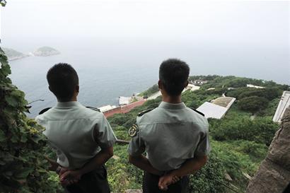 青島警備區(qū)某海防團(tuán)二連:寂寞守孤島