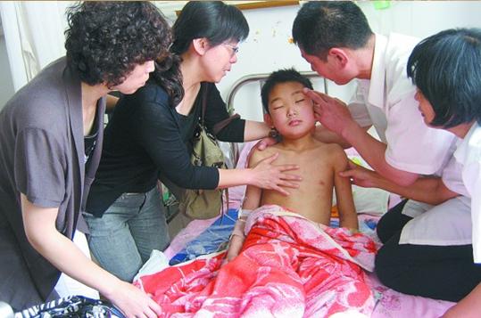 青島10歲智障男孩離世捐出眼角膜 生前愛(ài)運(yùn)動(dòng)