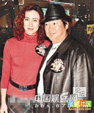 洪金寶妻子是個大美人