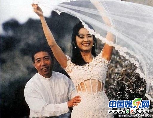 娛樂圈明星夫妻珍貴結(jié)婚照曝光