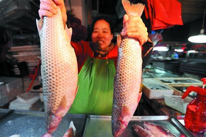 河海交匯開(kāi)凌梭睡醒 大量上市被一搶光