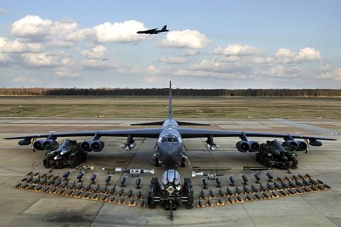 資料圖：B-52可以搭載大量武器，是美軍至今仍不愿將其淘汰的主因。