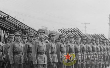 1954年國慶閱兵 受閱部隊編成出現(xiàn)新變化